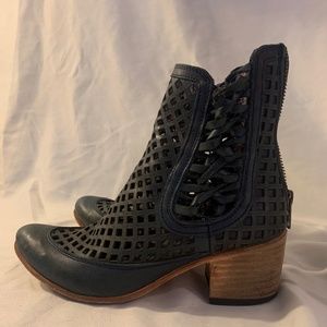 Freebird Lazor Navy Leather Zip-up Ankle Booties